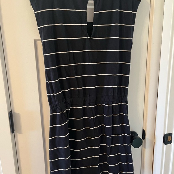 Banana Republic Navy and White Striped Dress Medium Cotton Blend Keyhole Mini - Picture 4 of 7